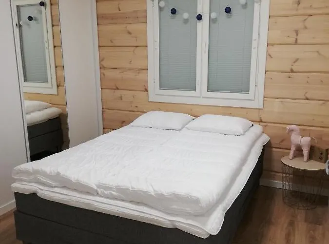 Ulpukkaranta Villa *